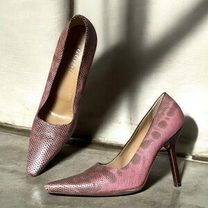 Gucci | Tom Ford 1999 Pink & Tan Pumps Textured Python Snake Leather US 7.5B